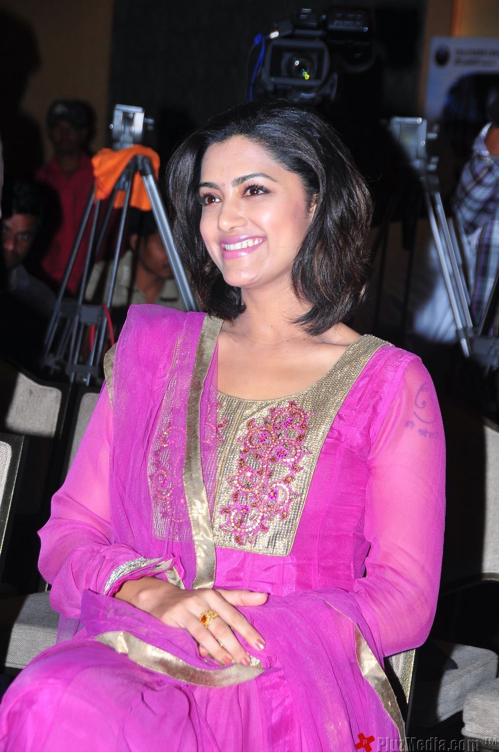 Mamta Mohandas at Anwar audio launch - Pictures | Picture 96079